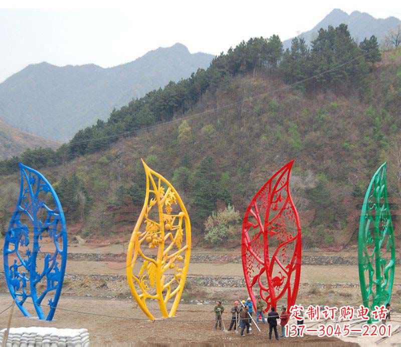 鹤壁不锈钢镂空树叶景观雕塑精美绝伦