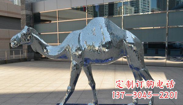 鹤壁不锈钢骆驼雕塑一种充满浪漫情怀的艺术品