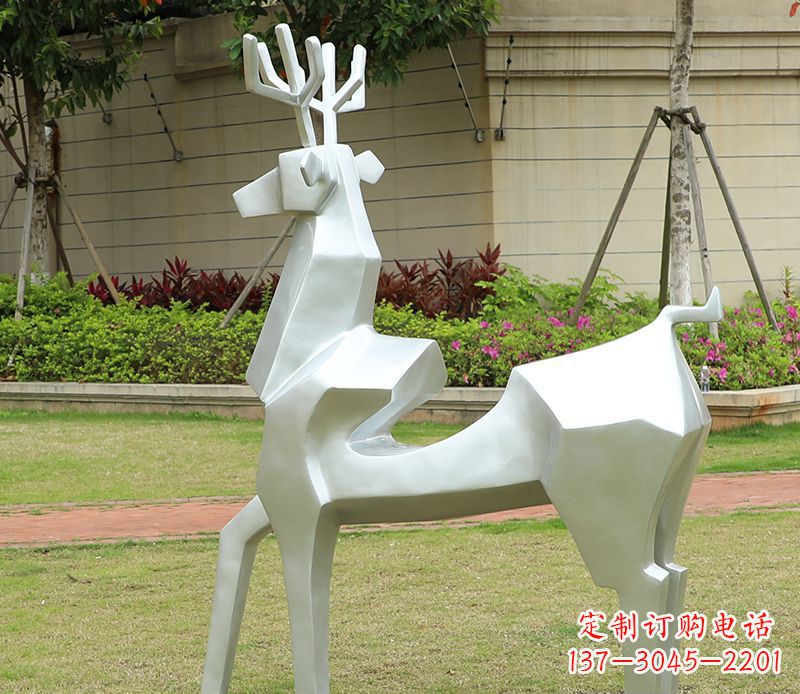 鹤壁不锈钢美陈动物雕塑——鹿