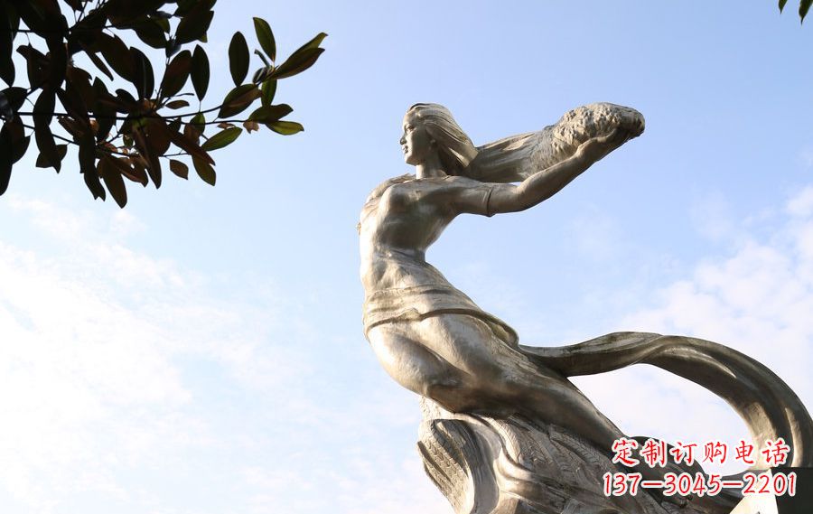 鹤壁女娲传承中华神话的不锈钢雕塑