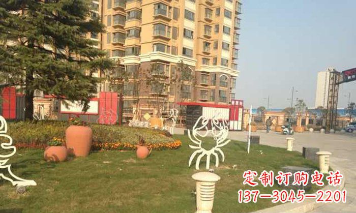 鹤壁不锈钢螃蟹雕塑精致美观的艺术之作