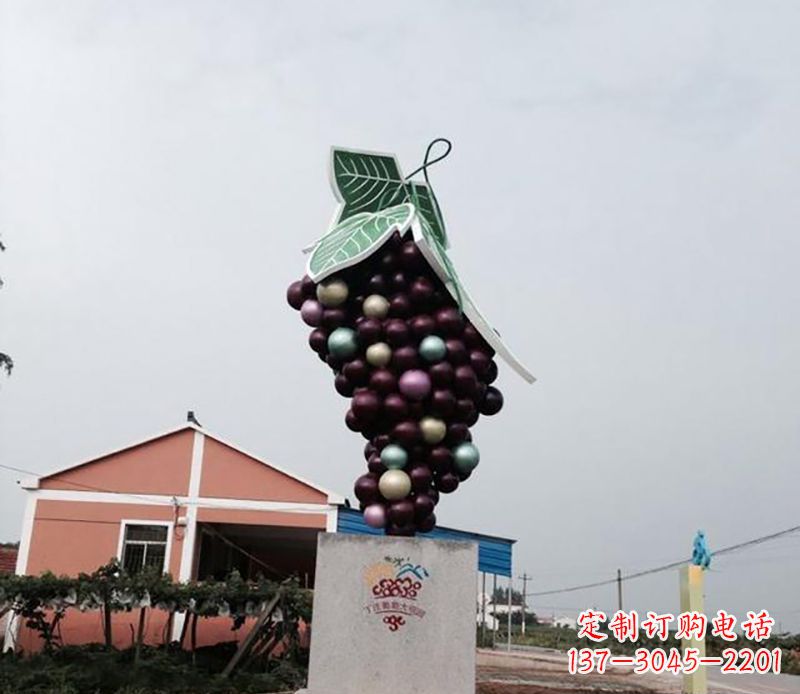 鹤壁精美绝伦的不锈钢葡萄雕塑