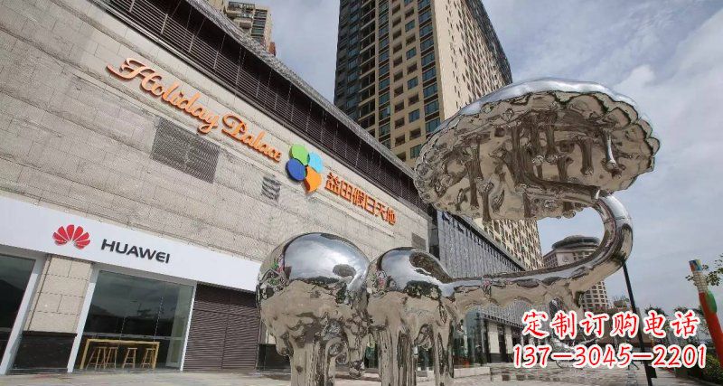 鹤壁不锈钢门前的大象雕塑
