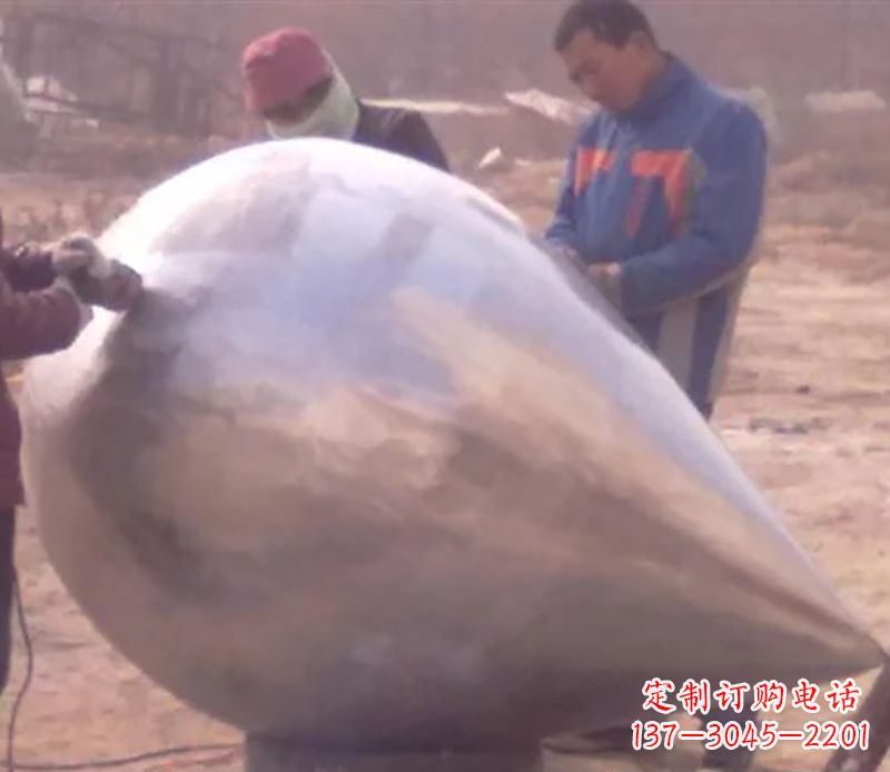 鹤壁不锈钢水滴雕塑精致美丽的艺术品