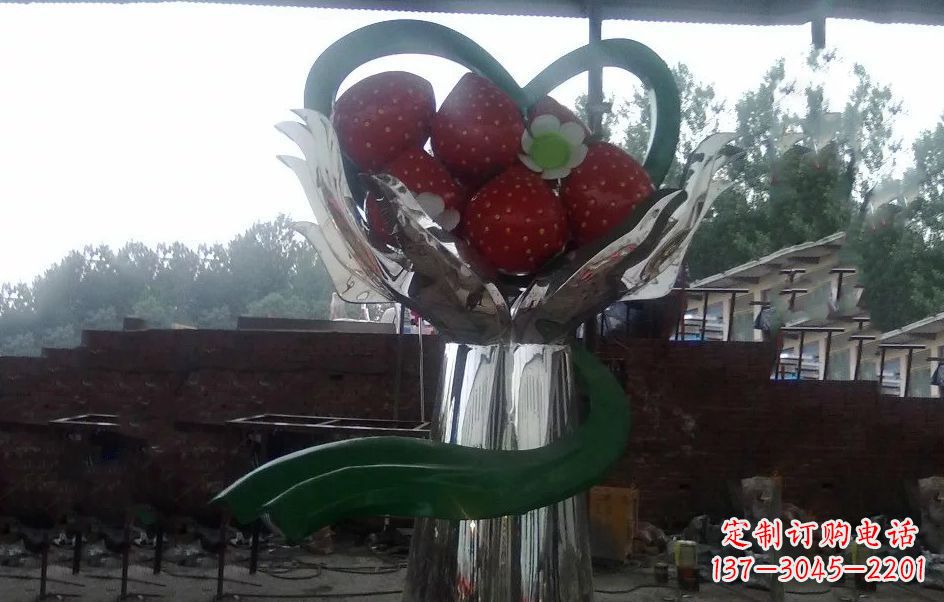 鹤壁不锈钢水果雕塑精美绝伦