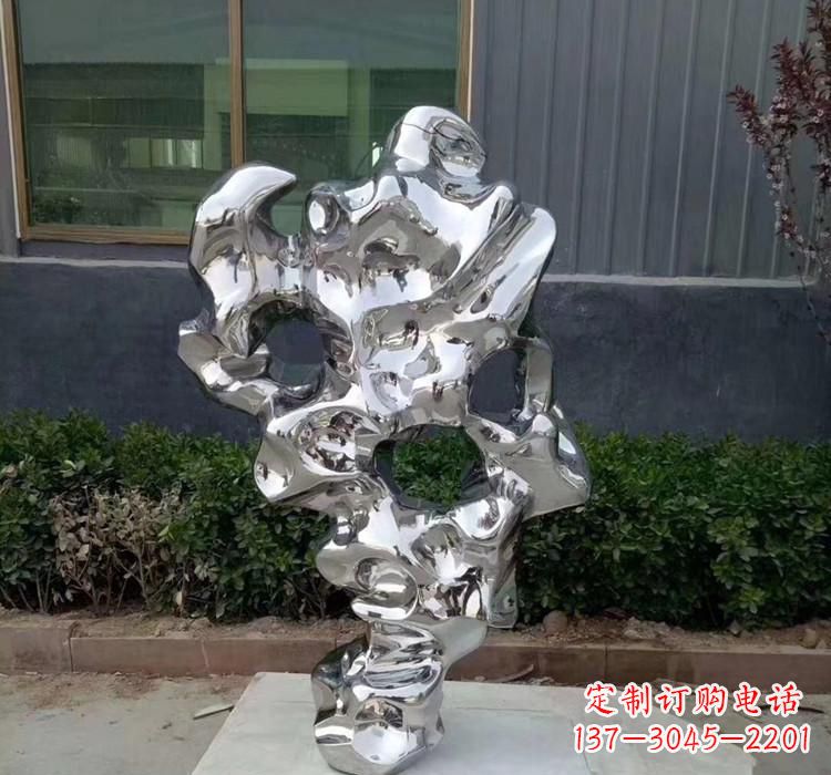 鹤壁精美太湖石雕塑,给环境带来灿烂光彩