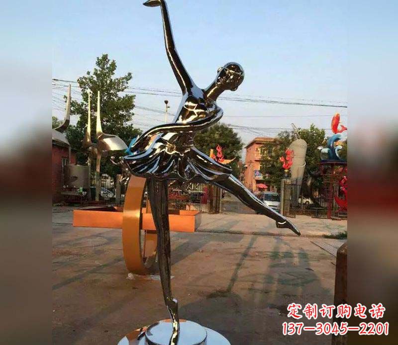 鹤壁精美不锈钢美女雕塑
