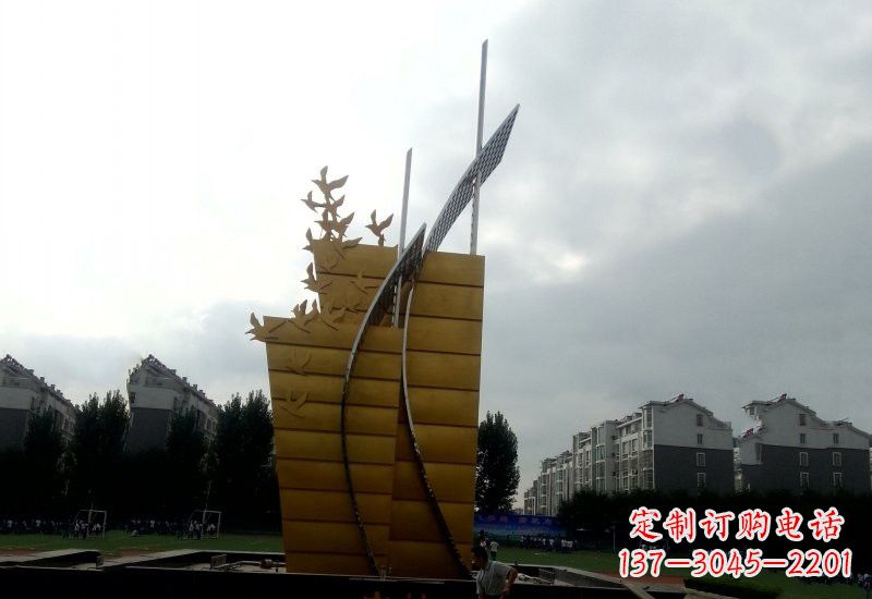 鹤壁不锈钢校园启航帆船雕塑
