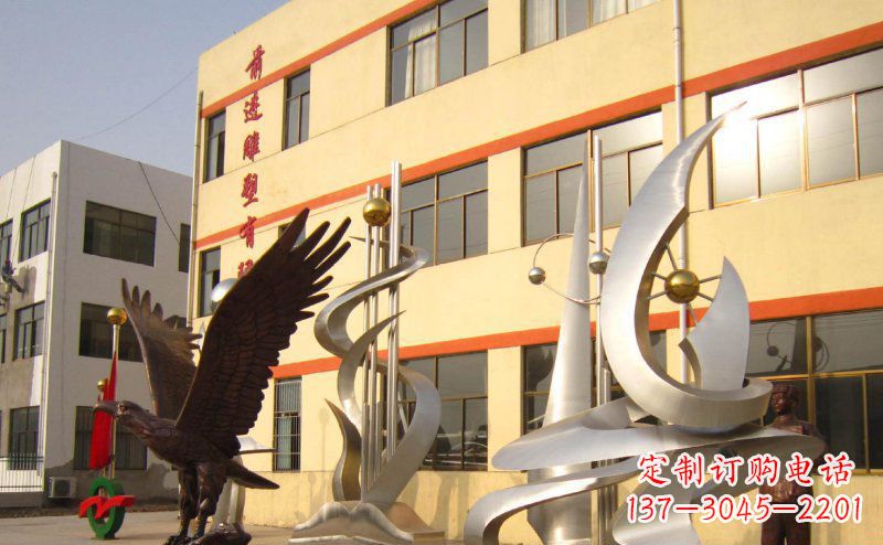鹤壁不锈钢雄鹰雕塑