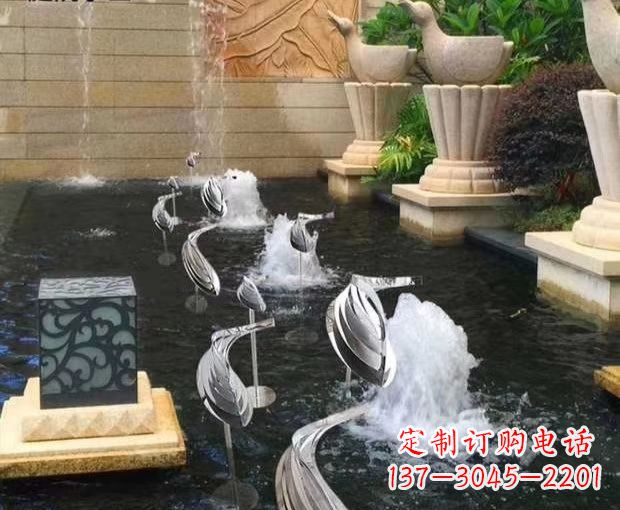 鹤壁动物雕塑表达自然之美
