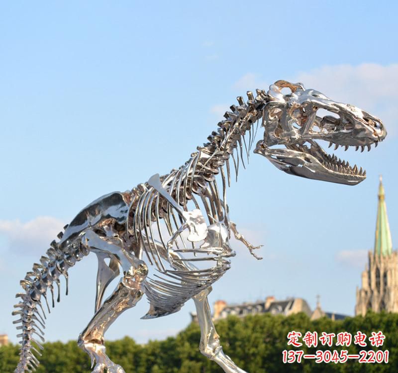鹤壁不锈钢恐龙雕塑精致纪念它们的存在