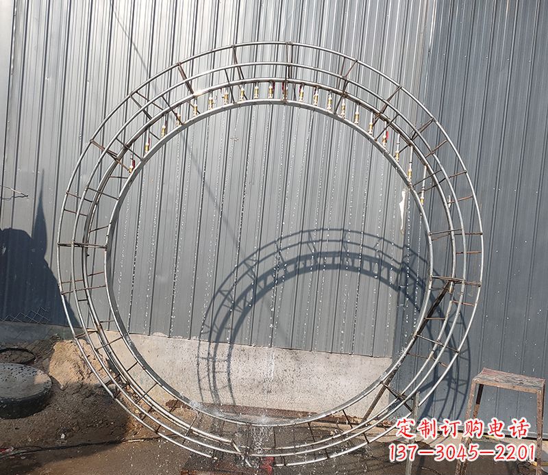 鹤壁圆环的美——不锈钢景观雕塑