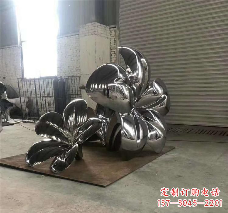 鹤壁不锈钢植物镜面荷花雕塑——艺术的精美结晶