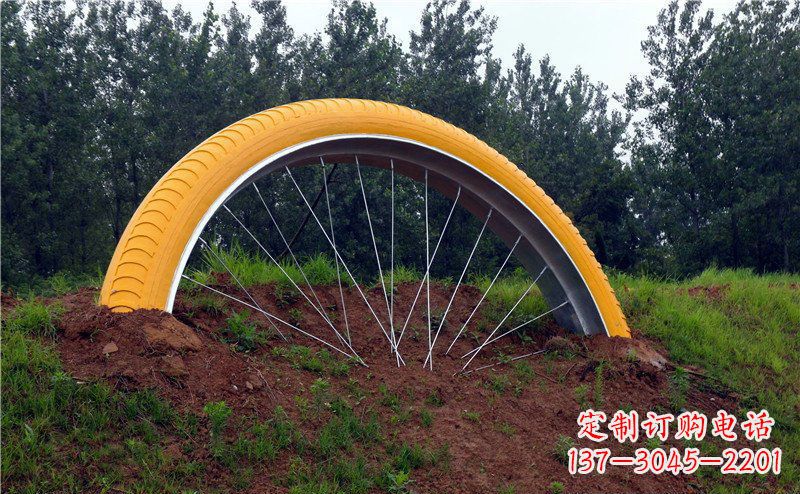 鹤壁不锈钢自行车雕塑——景观美化的象征