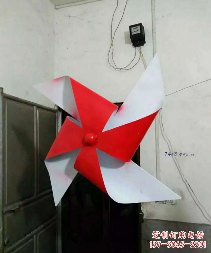 鹤壁彩色不锈钢风车雕塑