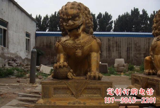 鹤壁静谧的狮子雕塑精美的工艺与精神传承