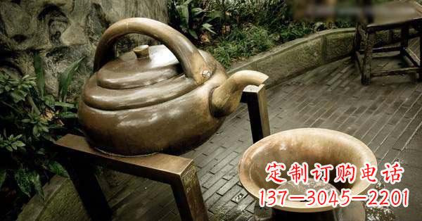 鹤壁茶壶雕塑——精致的艺术品