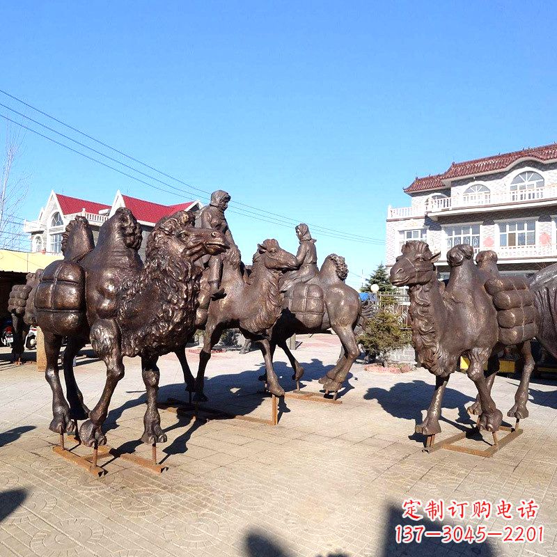 鹤壁茶马古道骆驼队情景雕塑