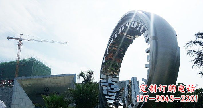 鹤壁美丽而优雅的不锈钢圆环雕塑