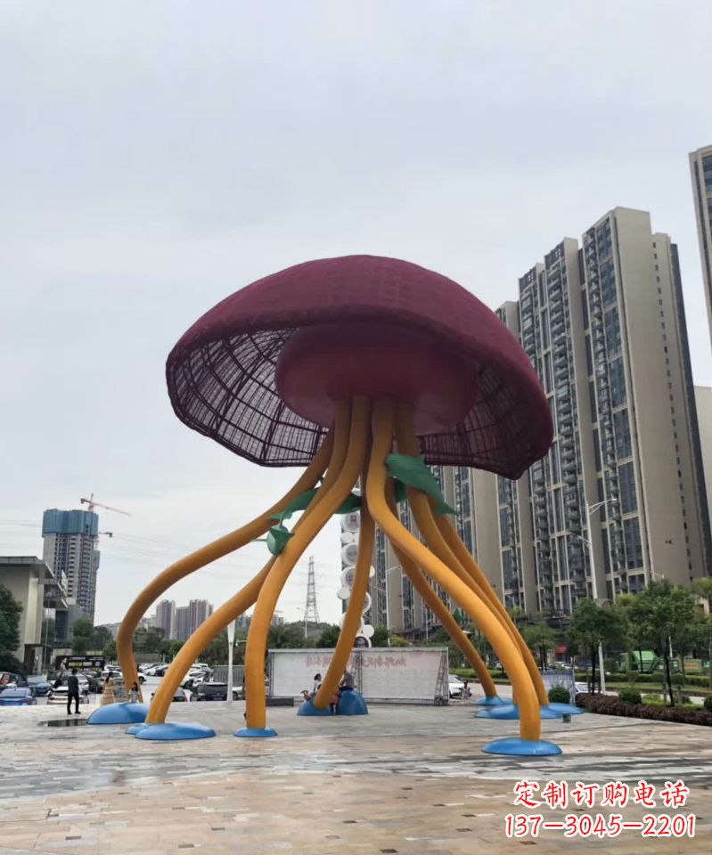 鹤壁城市点缀之美——不锈钢蘑菇雕塑