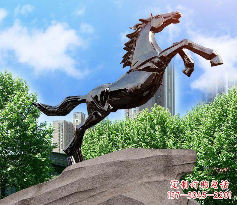鹤壁镜面不锈钢奔马雕塑给城市增添灵气
