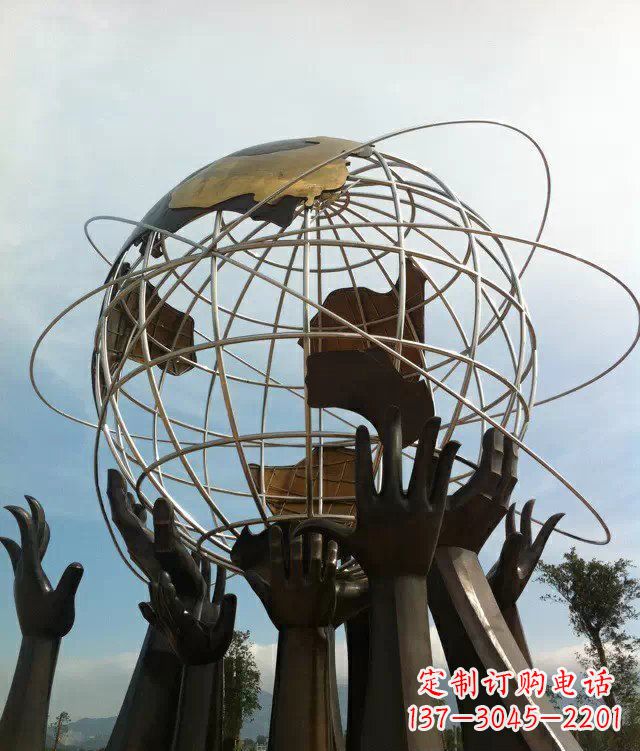 鹤壁石家庄的地球雕塑一个城市的精神象征