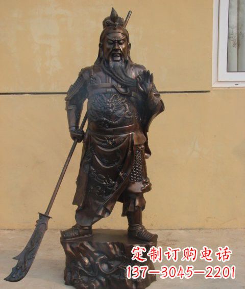 鹤壁关公雕塑祝福人们的神灵
