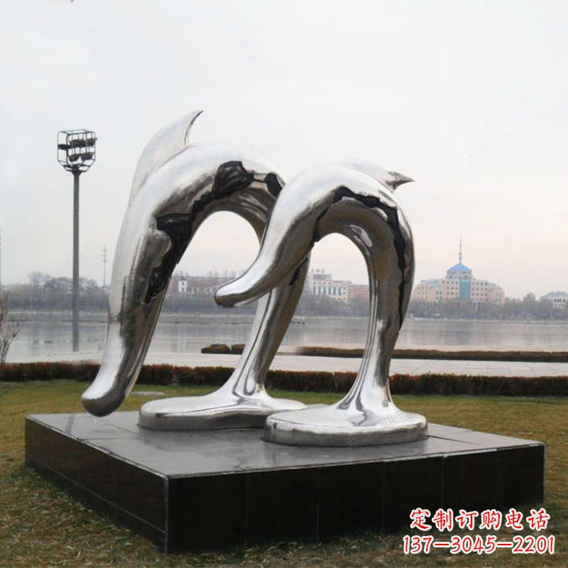 鹤壁海豚公园动物景观雕塑的精灵