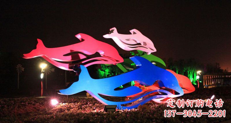 鹤壁海豚雕塑传承海洋文化