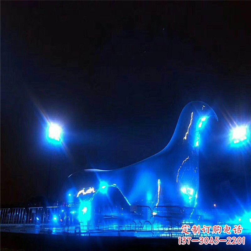 鹤壁抽象和平不锈钢鸽子雕塑夜景灯光效果