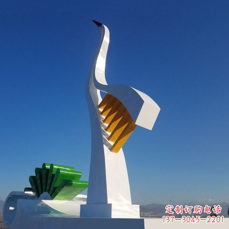 鹤壁仙鹤雕塑——一种充满传统文化的艺术品