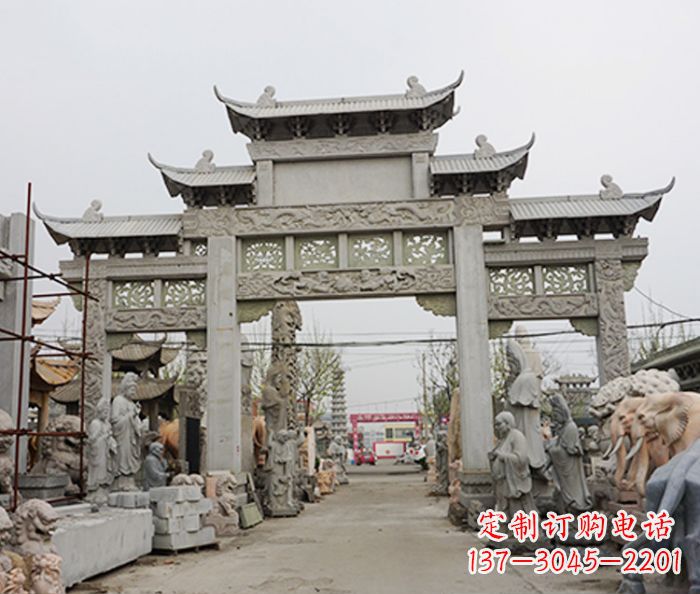 鹤壁大理石牌坊石雕的精美