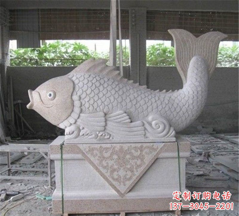 鹤壁精美大理石"鲤鱼"雕塑