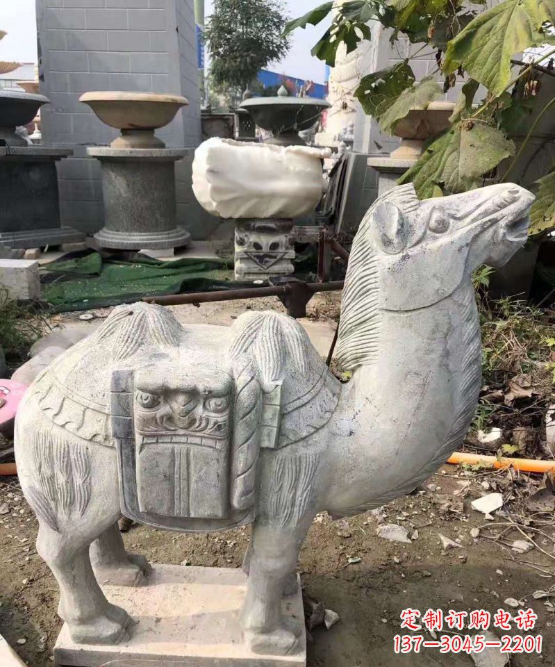 鹤壁精美大理石骆驼雕塑