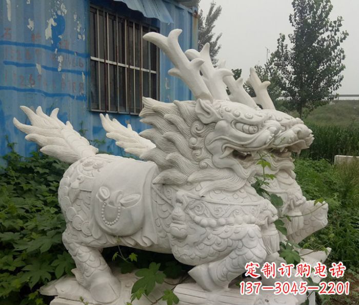 鹤壁精美的大理石麒麟雕塑