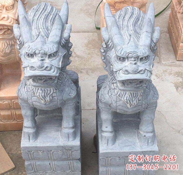 鹤壁雄伟壮观的白色大理石麒麟坐式门口雕塑