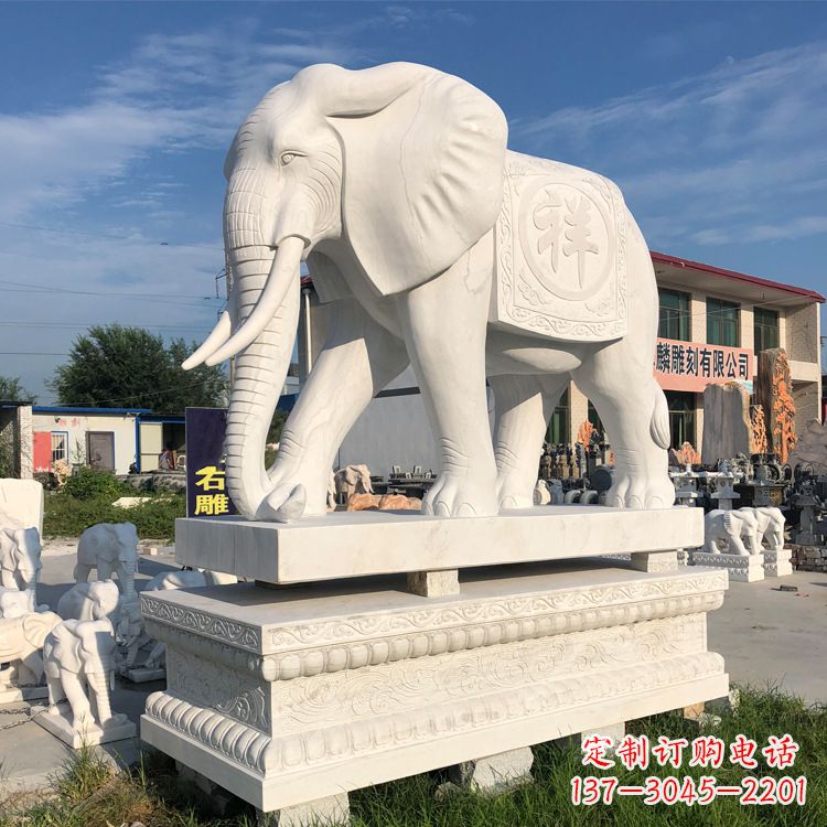 鹤壁大象岩石雕塑