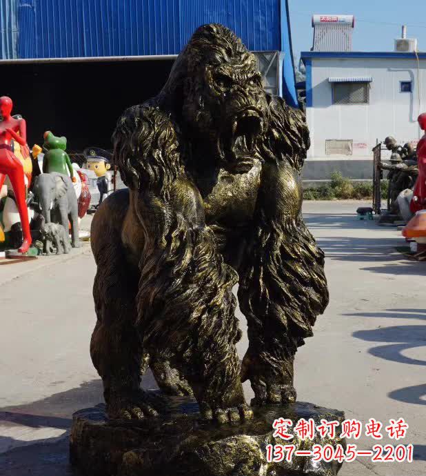 鹤壁中领雕塑精美的猩猩铜雕