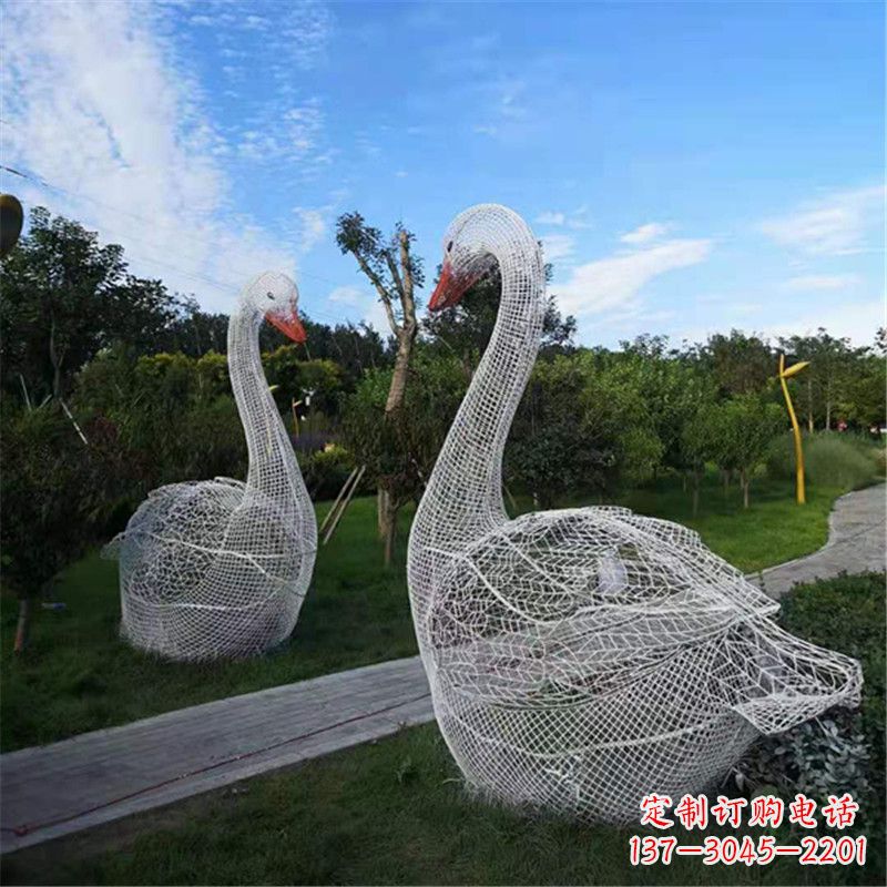 鹤壁梦幻般的大型网格天鹅景观动物雕塑