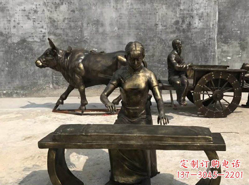 鹤壁铜制古筝人物校园景观雕塑