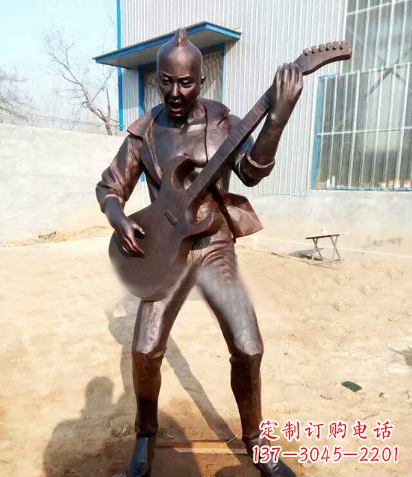 鹤壁音乐传奇——吉他雕塑