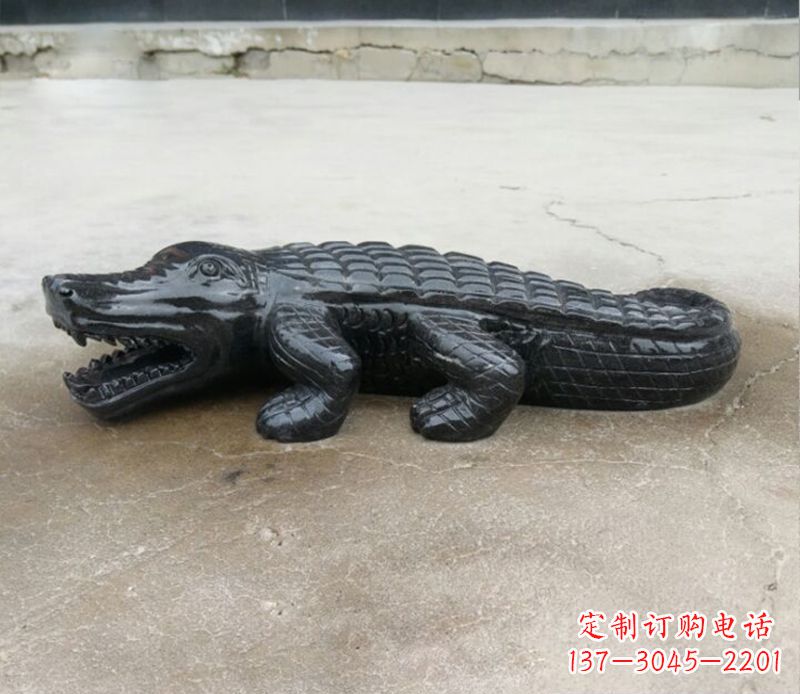 鹤壁经典鳄鱼景观石雕