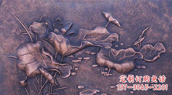 鹤壁锻铜荷花雕塑