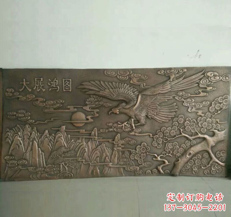 鹤壁精致锻铜老鹰雕塑