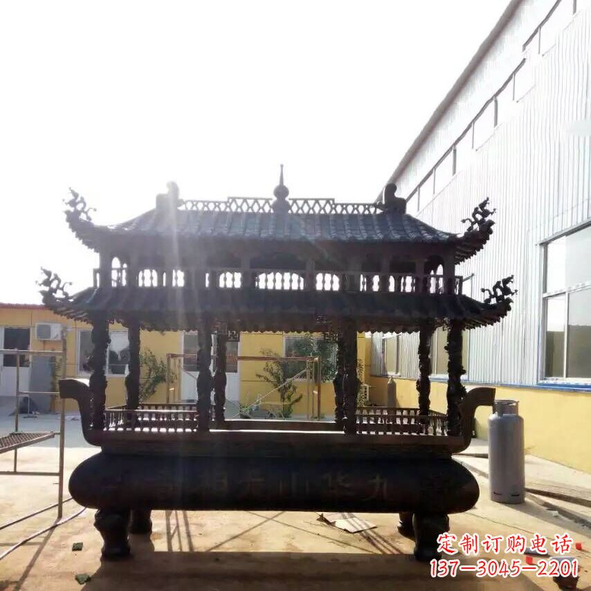 鹤壁欣赏传统文化的多层铜香炉雕塑