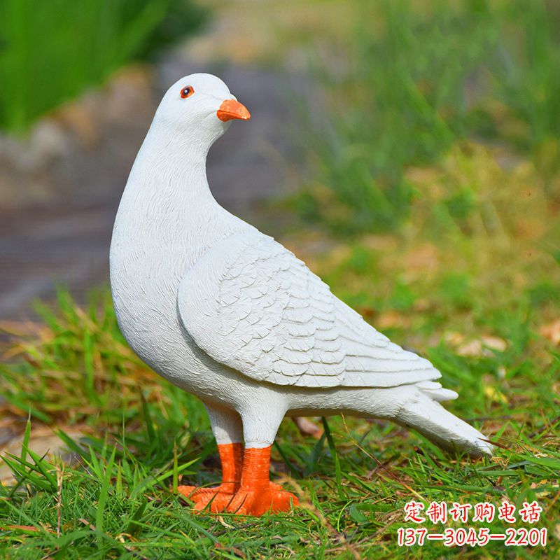 鹤壁和平鸽雕塑传递和平与希望的象征
