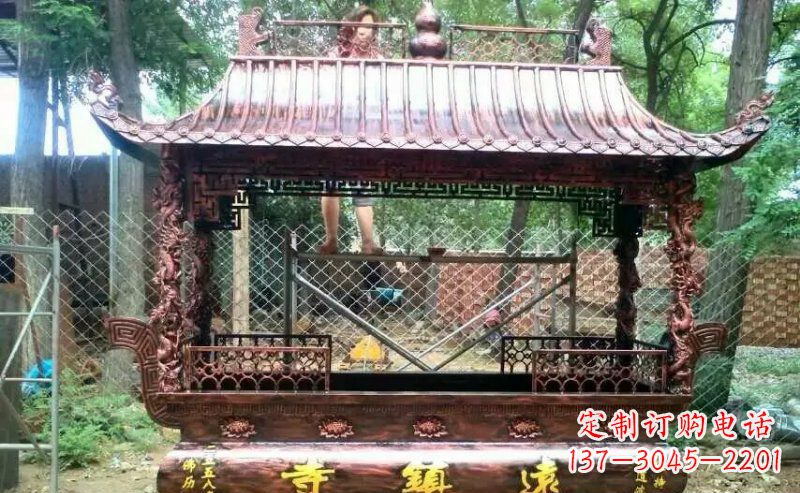 鹤壁方形寺庙香炉铜雕塑
