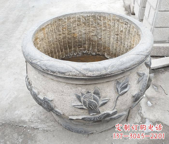 鹤壁仿古荷花鲤鱼雕塑石水缸