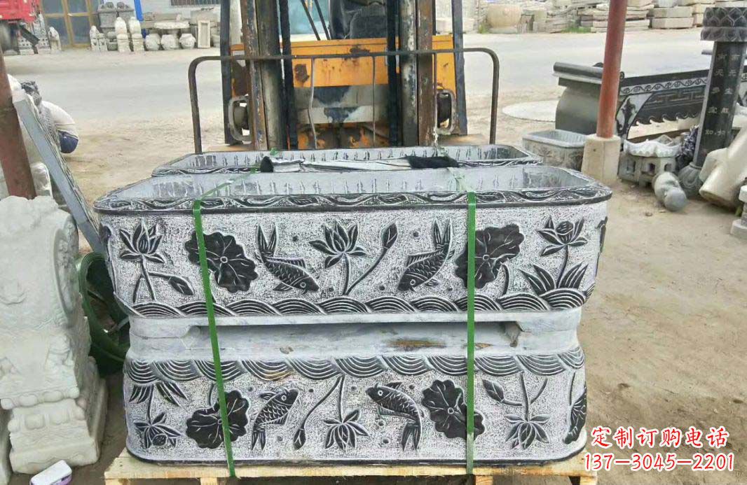 鹤壁精美古典仿古石水缸雕塑