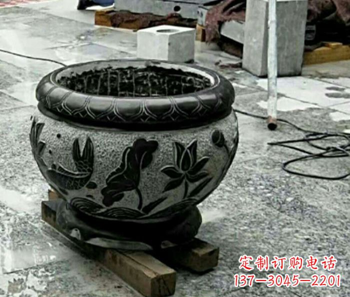 鹤壁精美仿古招财水缸石雕